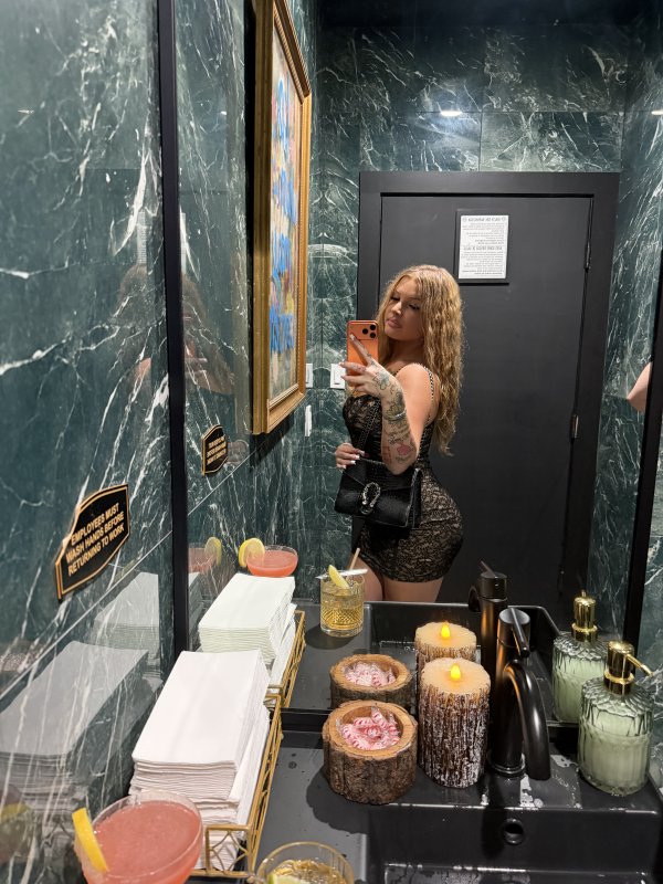 Chloe Body Rubs Houston