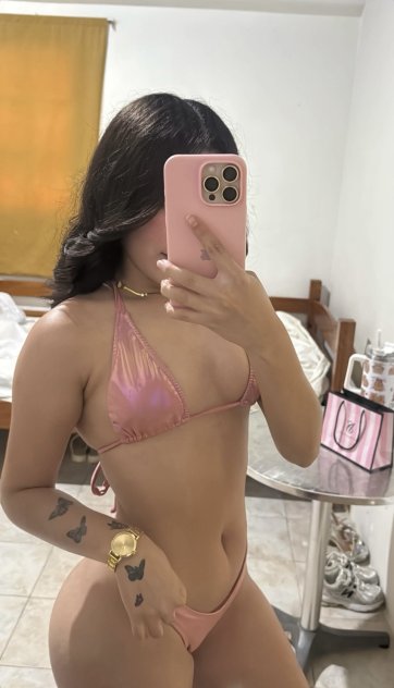 Soy una flaca disponible para que la pases delicioso amor 