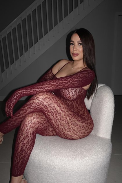 Linda. OUTCALL  