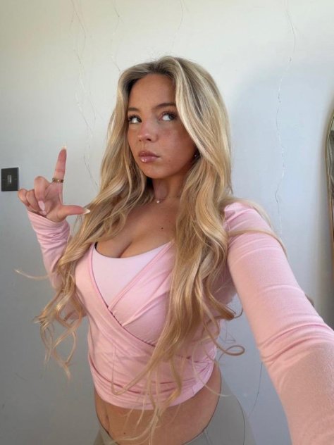 Available for both Incall and outcall , text me now baby , I’m ready