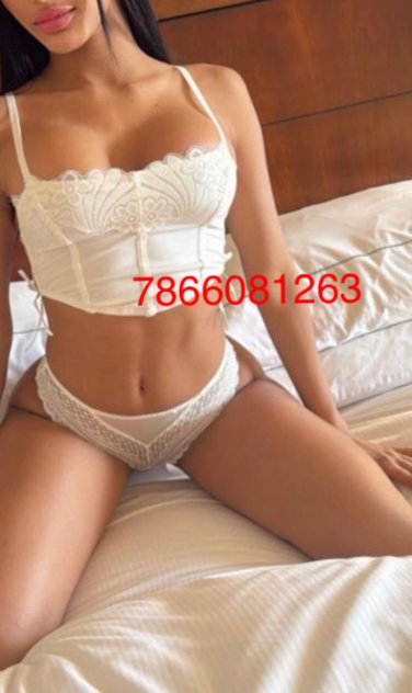 ❤️Camila❤️ Escorts Minneapolis