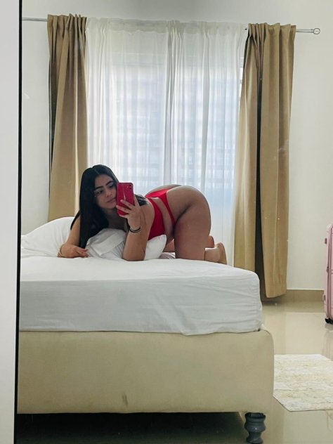 Lesly Escorts Boston