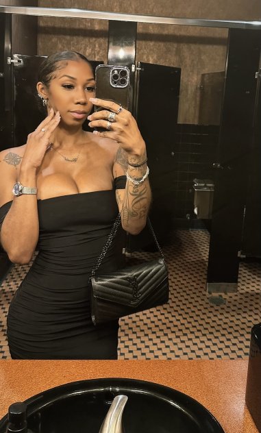 Cinnamon, Spice, & everything not Nice🖤