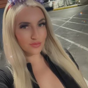 Mackenzie Escorts Las Vegas