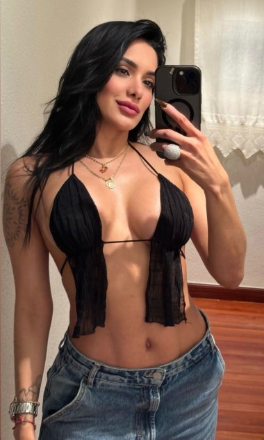 Latina deliciosa 100% pretty Escorts Naples