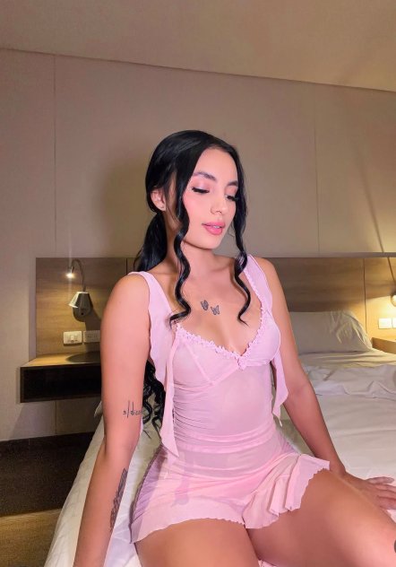 Brenda Mariposa 🦋 100% pretty  
