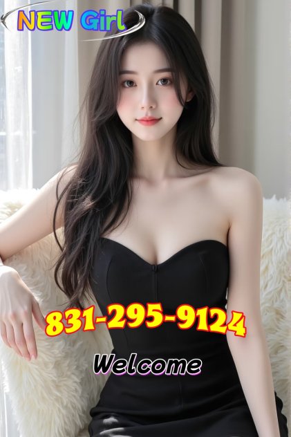 Open-minded 🍍New Girl🍍  