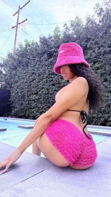 Exotic Babe in Oc Ready for You 