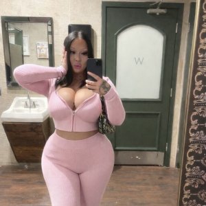 the whole package 🎀