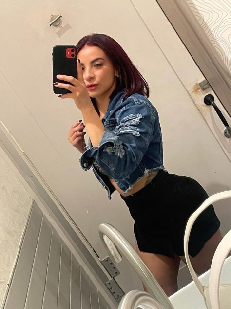 Hola soy Fernanda ven a tomar un momento de relajación conmigo💆‍♀️💆