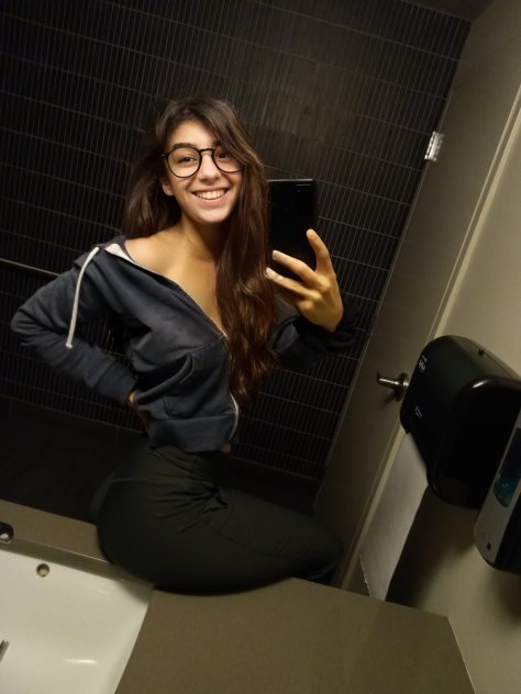 Maria fuego Escorts Tacoma