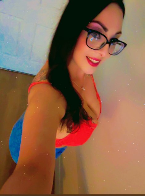ExoticLatinaQueen  