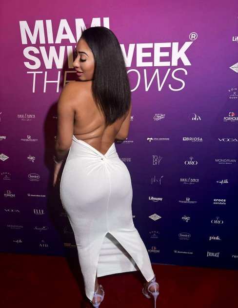 Seesblack2 Escorts Tracy