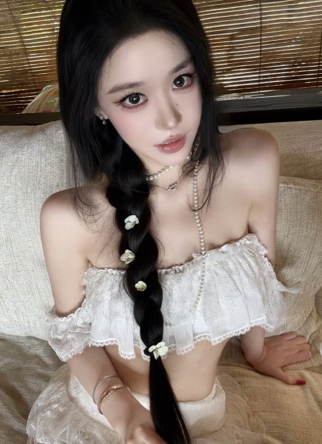 Corona, new girl Escorts Corona