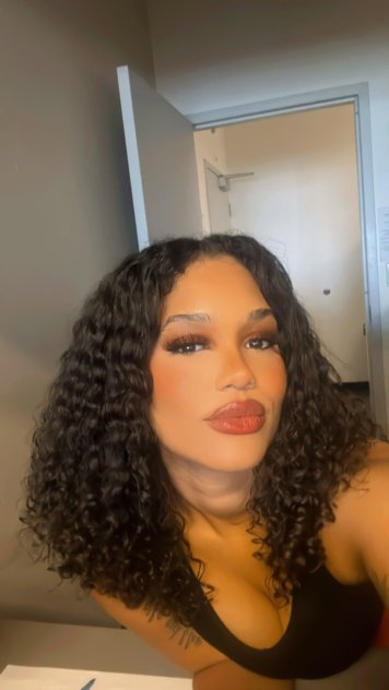 Warm hands, Soft Curves, Premium experience only.