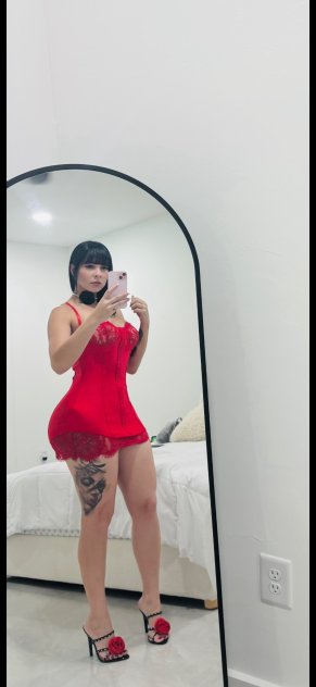 Latina girl back in town