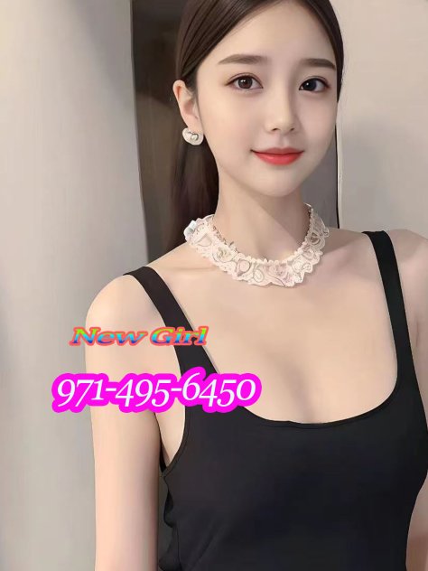 8555 SW Tualatin Bd Tualatin,   