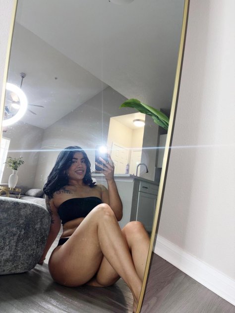 Mía  Body Rubs Houston