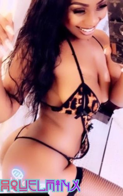 Raquel Minx  