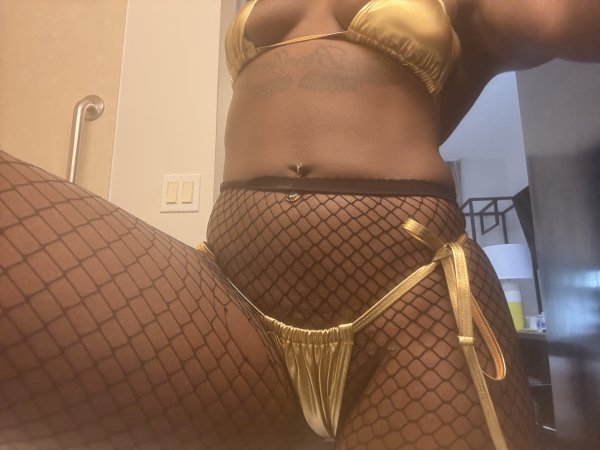 Sweet cheeks Escorts Staten Island