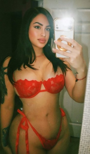 Sara Torres  