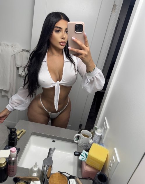 Alina💦🌹  