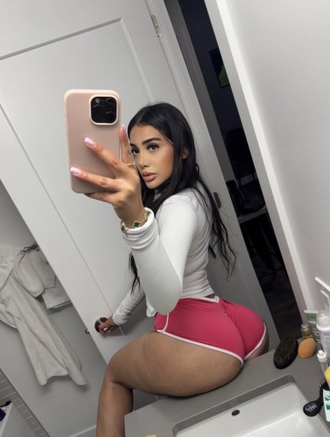 Alina💦🌹  