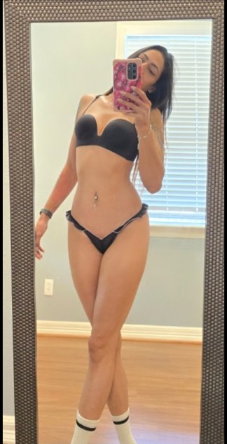 Amber~AVAILABLE 24/7 Body Rubs Houston