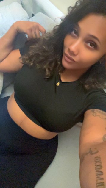 Nella_Ella Body Rubs Detroit
