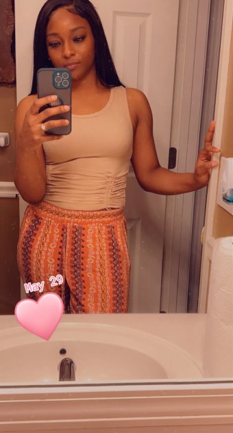 KASSANDRA_KISSES  