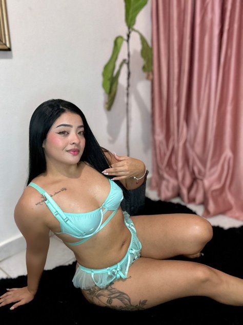 Esther01  