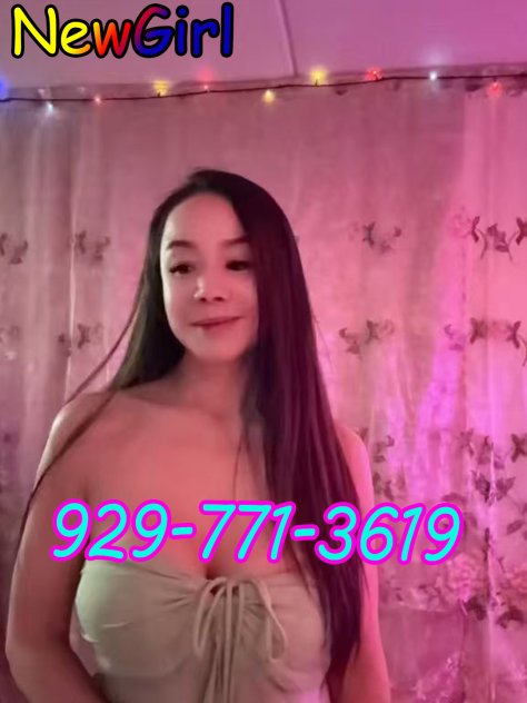 137-02 Northern Blvd, Flushing Escorts Queens