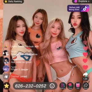 🍑🍑4 gals Going Fully Naked Live🔥Rubs wet pussy🔥626-232-0252