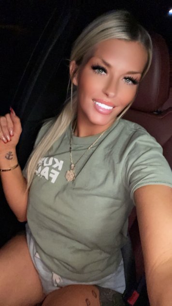 Houston’s Favorite Blonde 🤍
