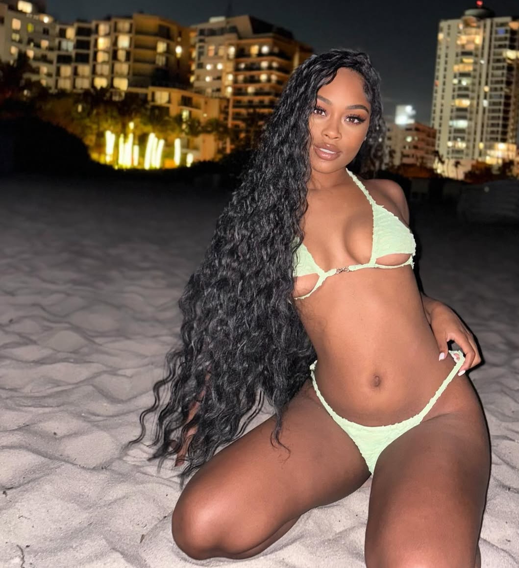 Raven Body Rubs Miami