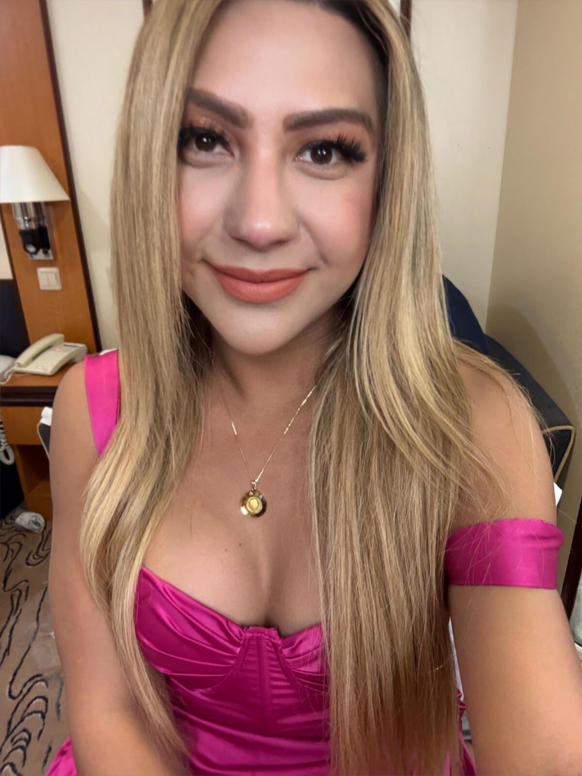 Sultry Seductive Sexy beauty Savannah 