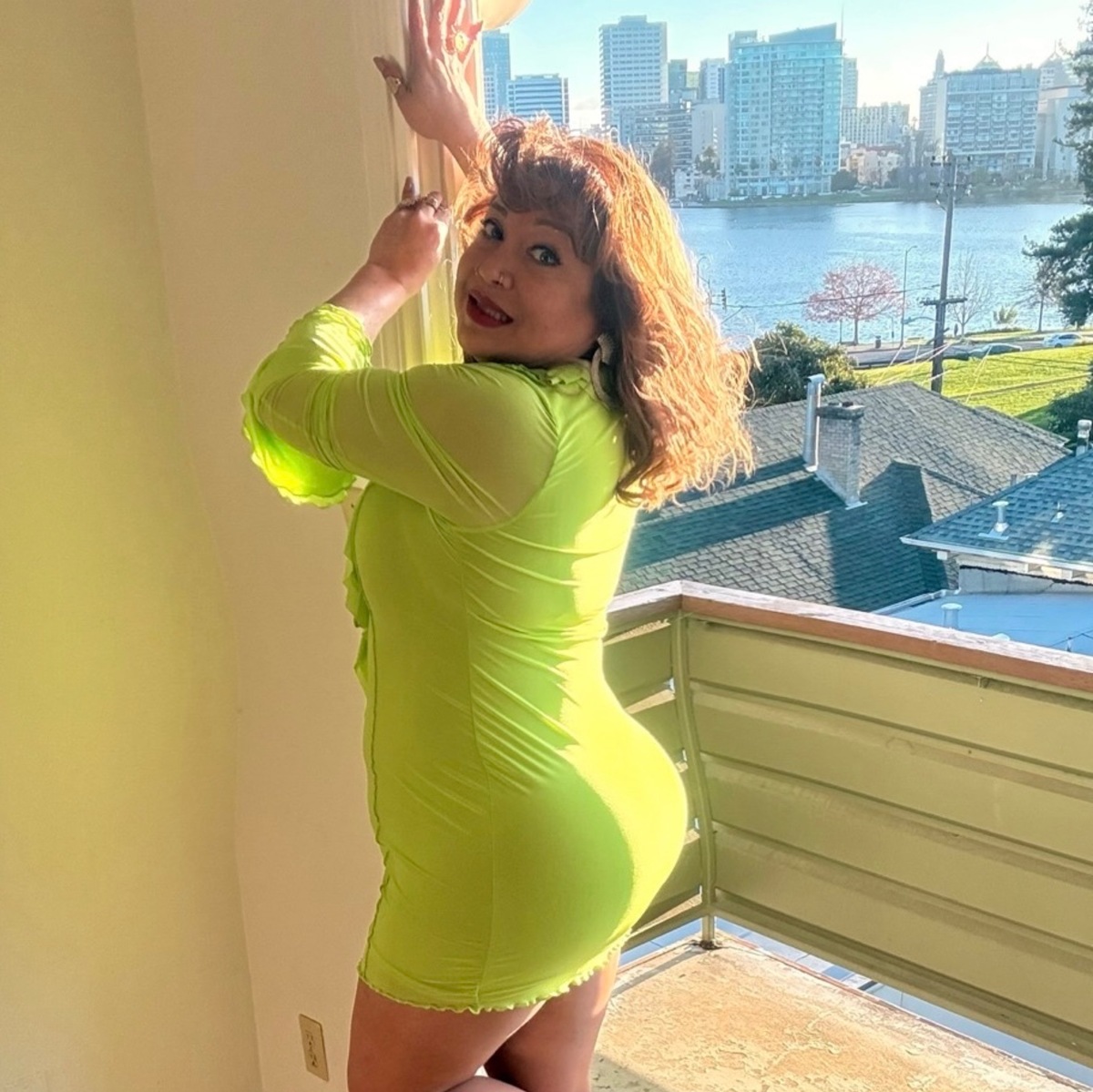 Verified✅ Try one of the both worlds 