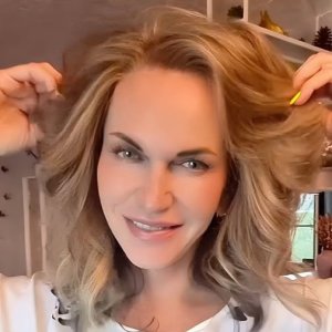 Exotic Euro TGirl Next Door (fully independent)