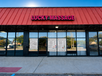 LUCKY Massage