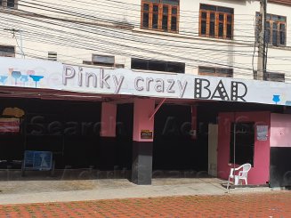 Pinky Crazy bar