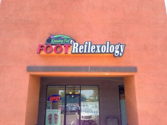 Kneading Feet Reflexology