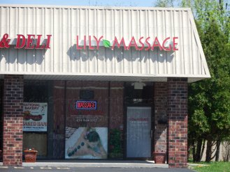 Lily Massage