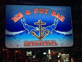 Me & Noy Bar