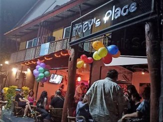 Toey\'s Place