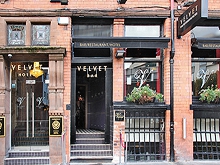 Velvet Bar, Restaurant & Hotel
