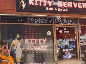 Kitty Beaver Bar