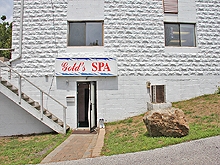 Gold Spa picture